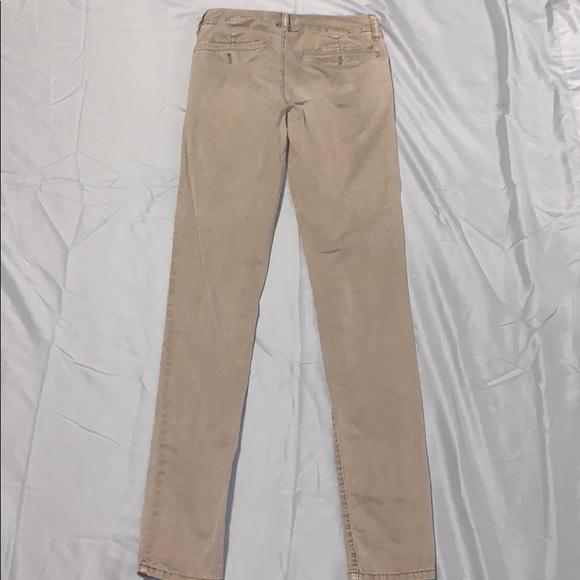 American Eagle Outfitters - Picture 2 of 2